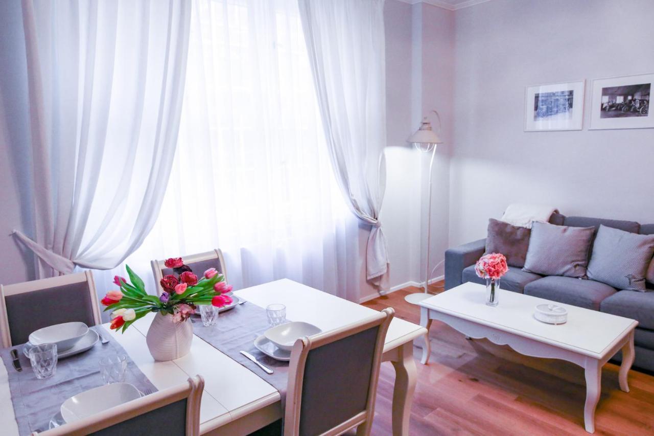 Apartamento White & Gray